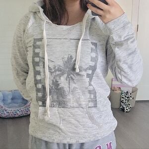 American Eagle Outfitters Heather Gray Graphic Hoodie